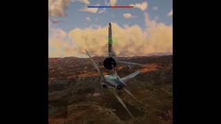 physics  #comedy #warthunder #gaming #funny #fun #shorts #crash #nearmisses #physics #glitch #games