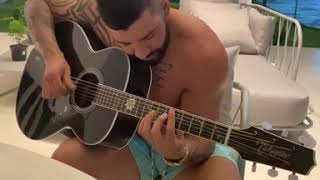 GUSTTAVO LIMA - agradecendo por ter a 1° E a 5° música mais tocada no ano de 2019 nas rádios.