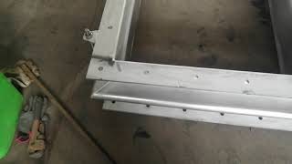 Metal rectangular expansion joint