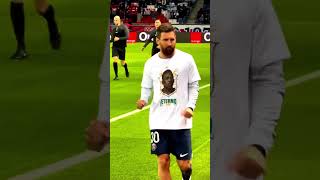 Retorno de Neymar e Messi em Paris. Aquecimento com a camisa do Rei Pelé. #shorts #neymar #messi #fy