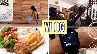 Vlog: yoga, refeições, treino, Lerê lerê 😝