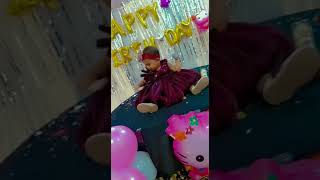 Cute baby❤ #cakelover🎂😍 #vartika'svines #viralshort #viralvideo #subscribe 🙏