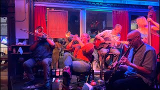 Marla Dixon and Shotgun Jazz Band 🍪🍩The Maison in New Orleans🎷🎼🎹