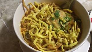 My second Khao Soi chicken with crunchy noodles (Chaing Mai, Thailand)