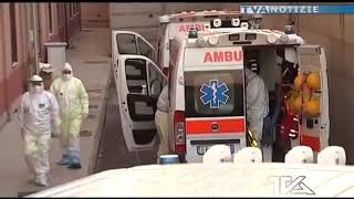 Covid, ambulanze in coda all'ospedale di Biancavilla