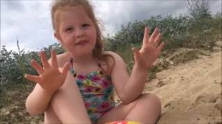 BEACH TRIP, GIANT NEMO & JELLYFISH! - 27 July 2016 - Daily Phillips Fun