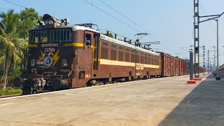 Ernakulam WAG5 23769 with short empty BCNA consist skipping Cheppad | #indianrailways