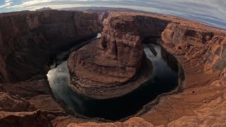 Discovering the Stunning Beauty of Horseshoe Bend in Arizona - My Epic Adventure!