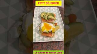 #shorts Recette de petit-déjeuner avec œufs pochés et sandwich si délicieux