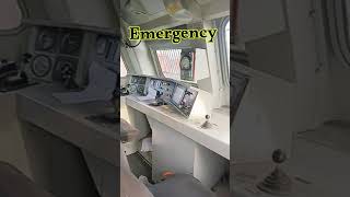 आपातकाल में ट्रेन को कैसे रोकते है ।। Emergency Brake in Train ।। #railway #train #indianrailways