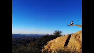 Amazing back trail sunset hike to Potato Chip Rock in San Diego, California