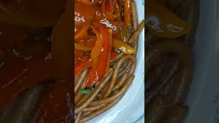 LO-MEIN WITH CHICKEN