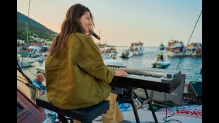 Motta ed Elisa LIVE a Salina: prima giornata di Eolie Music Fest