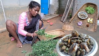 Snail Curry Recipe || Healthy snail with danthal Recipe | Traditional cooking & eating  in village