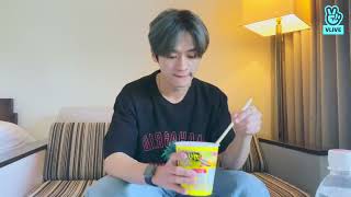 (ENG/INDO SUB) Stray Kids Minho VLive | 220609 | LEE KNOW RI BANG🐱