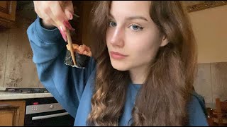 ASMR MUKBANG Острые Гунканы кушаю  на кухне * очень вкусно *