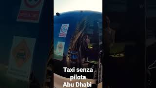 taxi senza conducente ad Abu Dhabi