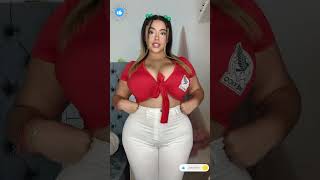 Meet Tania Bombón: Plus Size Model | Biography, Lifestyle & Fun Facts!