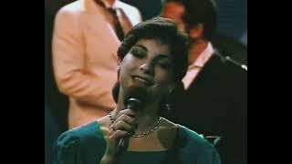 Miami Sound Machine - Me Enamoré (Gloria Estefan) (Programa Noche De Gala 1981)