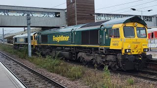 Freightliner 66593 and 66523 passing Peterborough