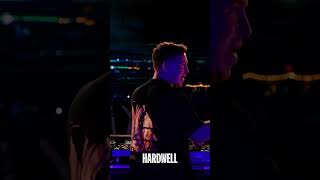 Hardwell & Outsiders - Falling in Love