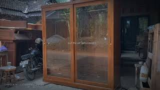 Rekomendasi Lemari Pakaian Minimalis Jati 2 Pintu Kaca Sliding Ukuran 200x200x60 cm