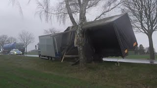 Sturm-Unfall mit Lkw auf B61 bei Sulingen