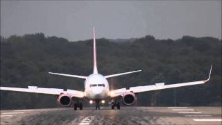 Gust on short final - Air Berlin Boeing 737-800