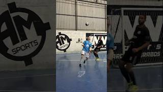 AQUELA DOMINADA!!! #futsal #futsalskills #futsalbr #shortsvideo #goleirofutsal #pivofutsal