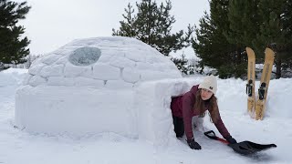 Solo WINTER shelter construction IGLOO and fishing on a frozen lake ASMR