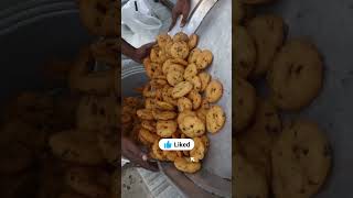 Wada Making #indianstreetfood #streetfoodhunt #streetfoodvideos #wada