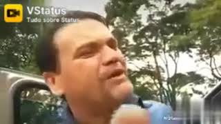 Meme do molequinho chamando o Pai dele de Diabo