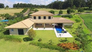 Casa nova no Condomínio Fazenda da Grama - 736m2 construídos - 5 suítes