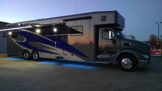 45' Showhauler Motorcoach - Wright Way Trailers