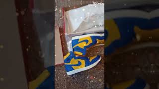 AJ1 Laney's....