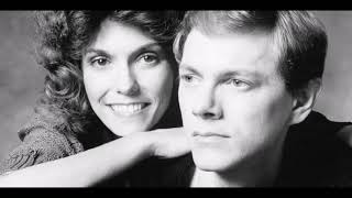 Carpenters -  I Need To Be In Love