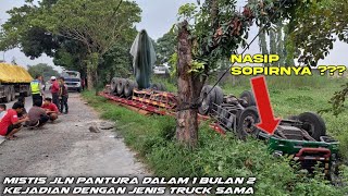 Truck Trailer Bermuatan Kayu Terbalik di Jln Lingkar Kudus - Demak..