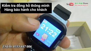 Kiểm tra đồng hồ thông minh bảo hành cho khách