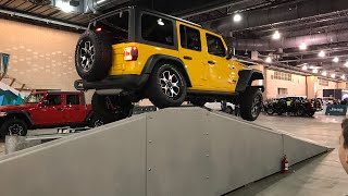 Jeep Gladiator and Wrangler suspension test