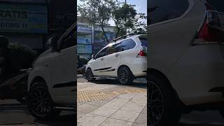 Toyota Avanza Tampil Elegant pakai velg