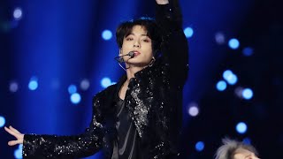 BTS "Fake Love" live concert (Rus.Sub)