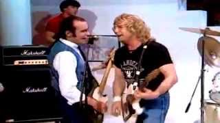 Status Quo - The Wanderer (1984)