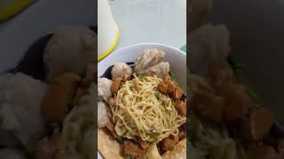 Mie ayam bakso mas wiro jalan perdana pontianak