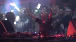 Sven Vath @ Plaza Mayor (SonarOff 2016) plays Danny Daze - Swim