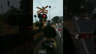 perlintasan  rel kereta api,,,bayem Magetan ngawi