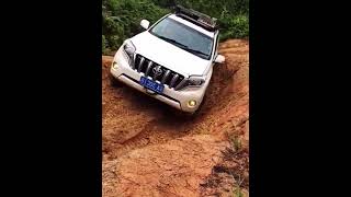 😱 😱 CRAZY OFFROAD IN DEEP MUD IN TOYOTA LAND CRUISER😱 😱