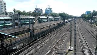 Vile Parle Mumbai Metro Station Bridge view