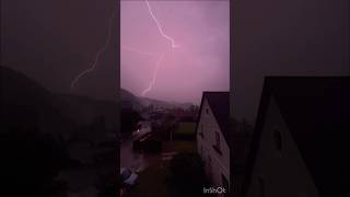 Massiver Blitzschlag heute in Österreich #blitz #lightning #gewitter