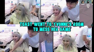 Toast went to Yvonne's room to mess her Valorant game | OfflineTV