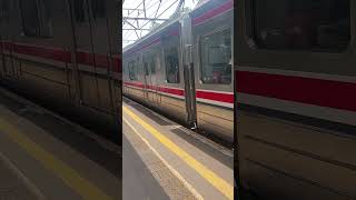 PENUH BANGET 🥲 #krl #liburan #viraltrain #shortvideo #tranportasi